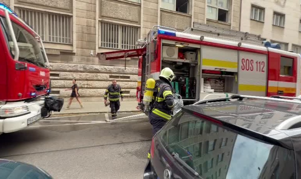 Hasiči zasahovali v Bratislave: Horelo v budove Generálnej prokuratúry