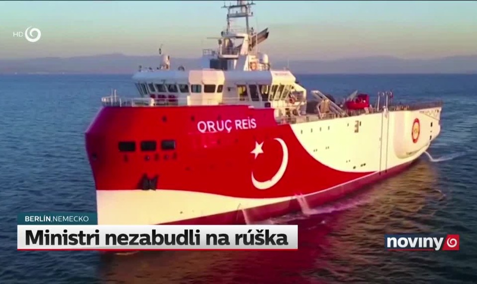 Ministri nezabudli na rúška