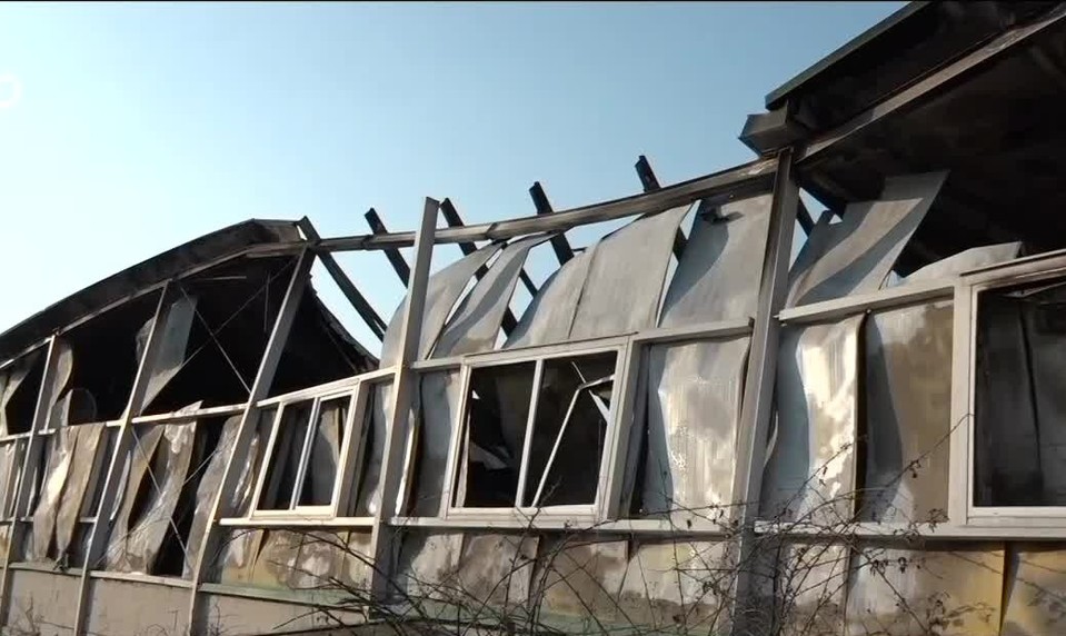 Požiar zničil konzerváreň v Moravskom Svätom Jáne, plamene pohltili celú výrobnú halu