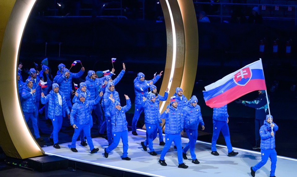 Slovenských olympionikov viedol na štadión Tomáš TATAR