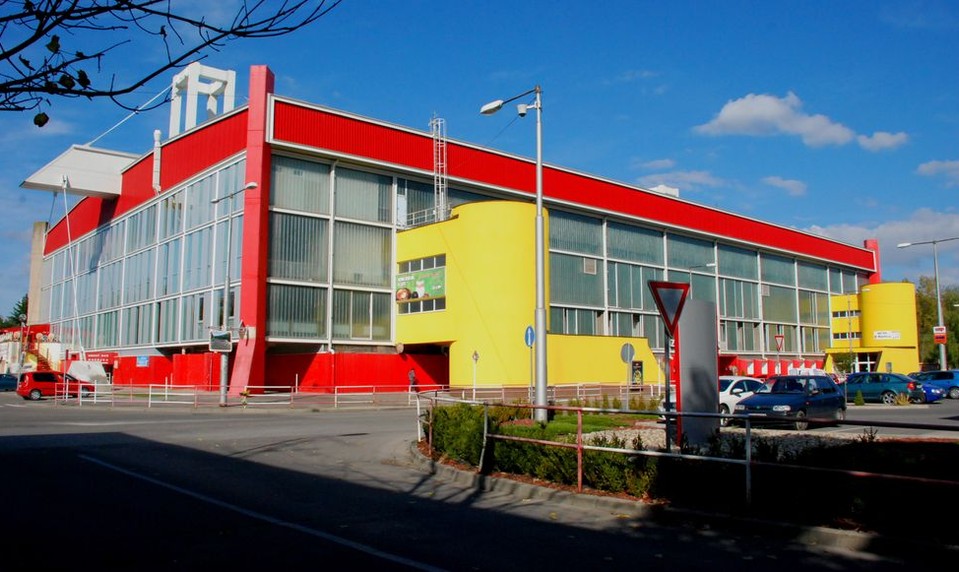 Doprava v Trenčíne sa počas MS v hokeji zintenzívni, vodiči majú počítať s obmedzeniami