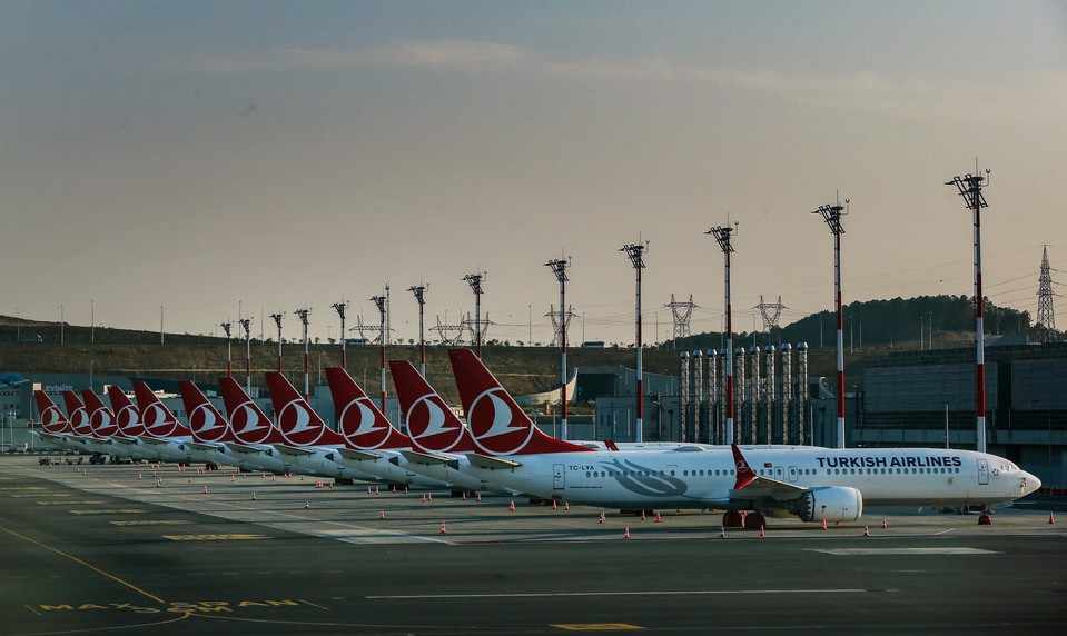 Letecká doprava v ohrození? Piloti a stevardi čelia čoraz väčším tlakom zo strany zamestnávateľov