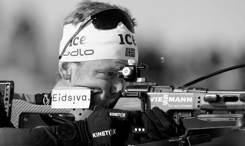 Zomrel špičkový nórsky biatlonista (†27), v nedeľu ešte pretekal
