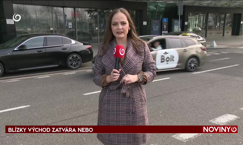BLÍZKY VÝCHOD ZATVÁRA NEBO