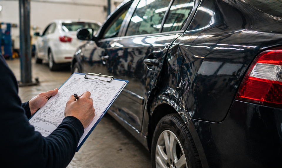 Na čo si dať pozor pri kúpe jazdeného auta: Ušetrite si stovky eur