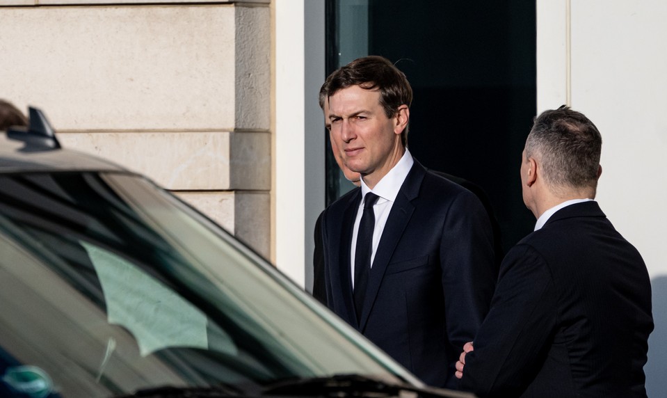 Srbského ministra kultúry obžalovali v súvislosti s výstavbou hotela spojenou s Trumpovým zaťom