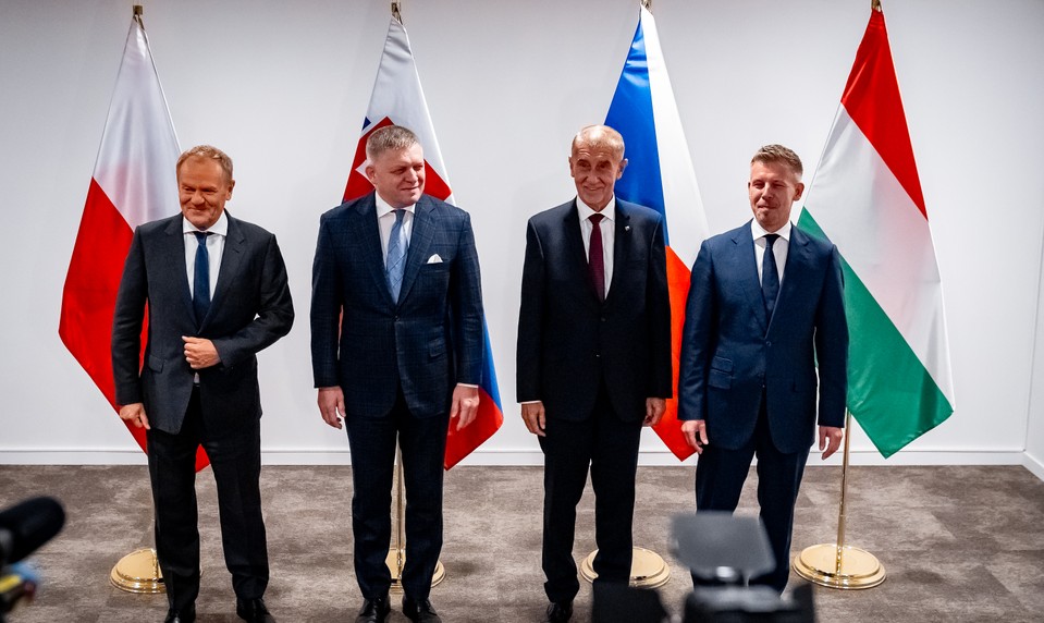 Fico rokoval s lídrami V4 pred samitom v Bruseli. Majú spoločné požiadavky