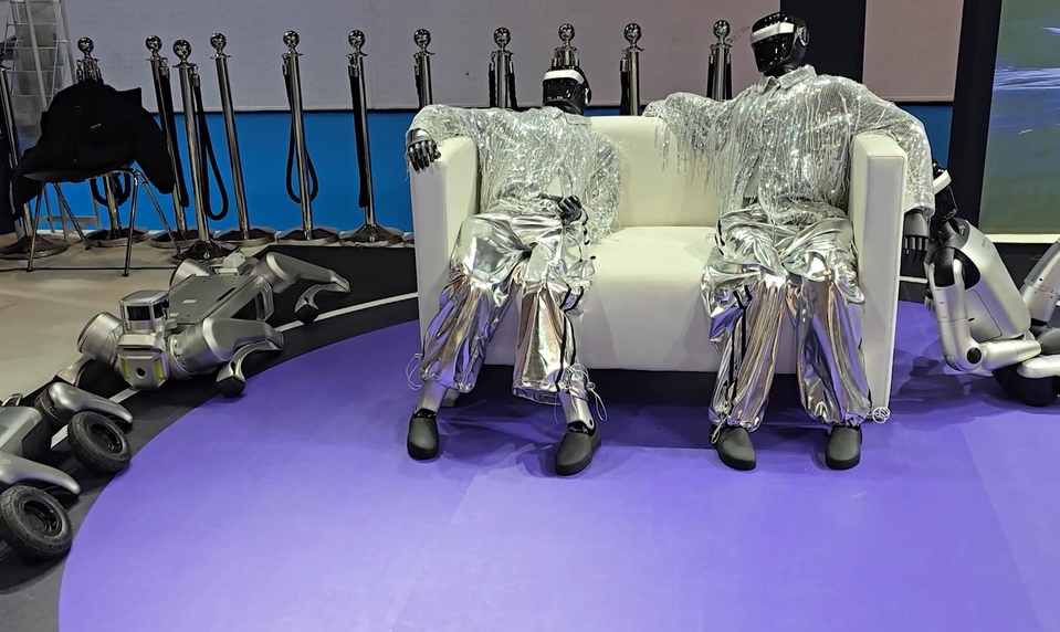 Na veľtrhu v Barcelone ukázali budúcnosť robotiky a mobilov. Dominovalo aj AI