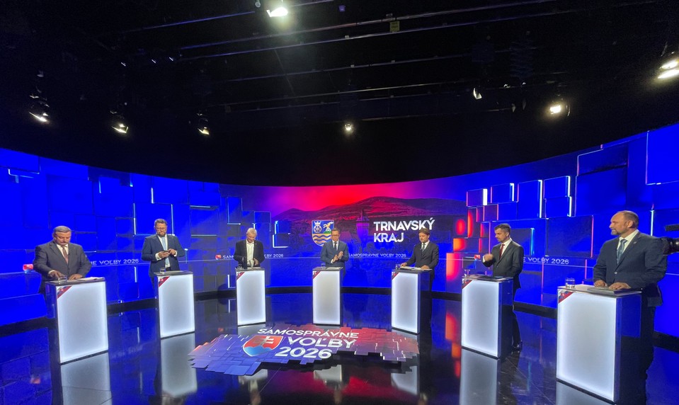 „Kraj sponzoruje advokátov a prehráva spory!“ Predvolebná diskusia priniesla ostré obvinenia z miliónových pokút