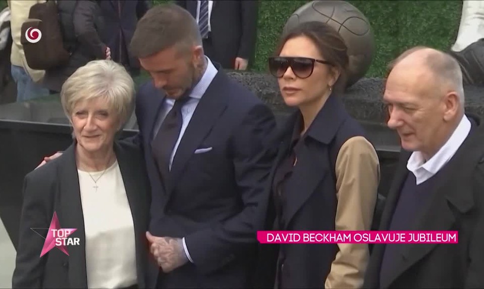 DAVID BECKHAM OSLAVUJE JUBILEUM