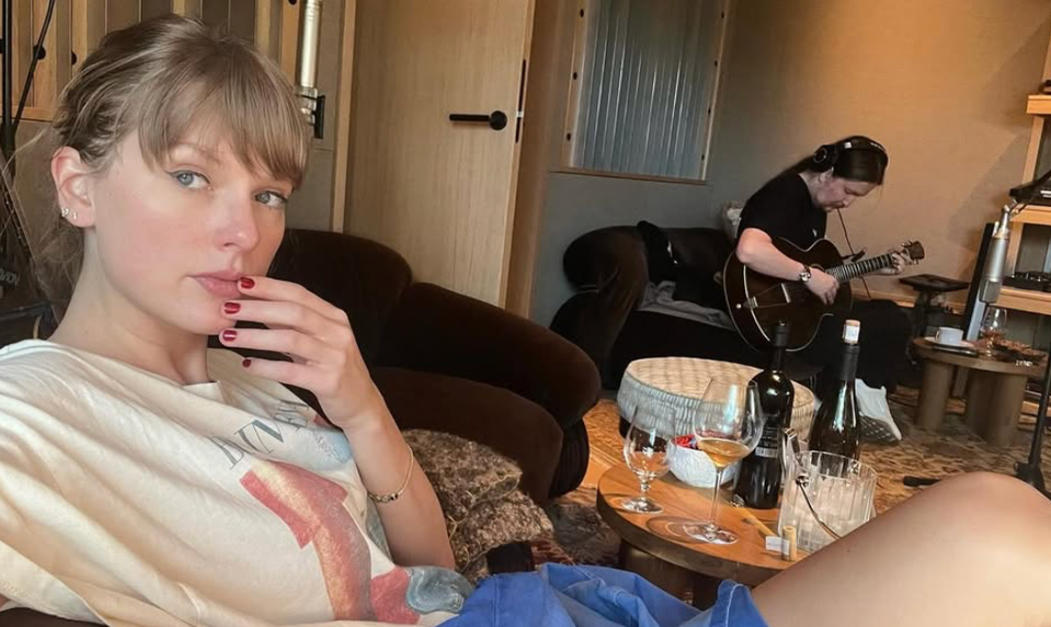 Šialení fanúšikovia Taylor Swift šokovali francúzskych vinárov! Stačilo pár sekúnd!