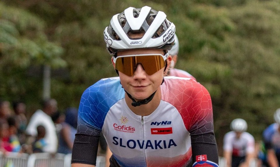 CHLADOŇOVÁ zmaturovala na čisté jednotky, čaká ju GIRO