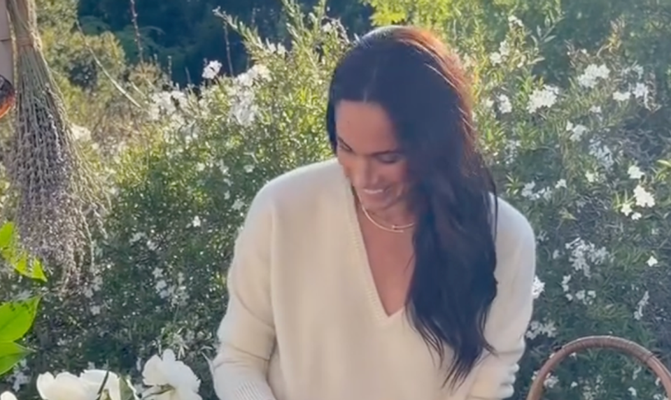 Mala to byť romantická výmena s Harrym, namiesto toho sa Meghan dočkala výsmechu!