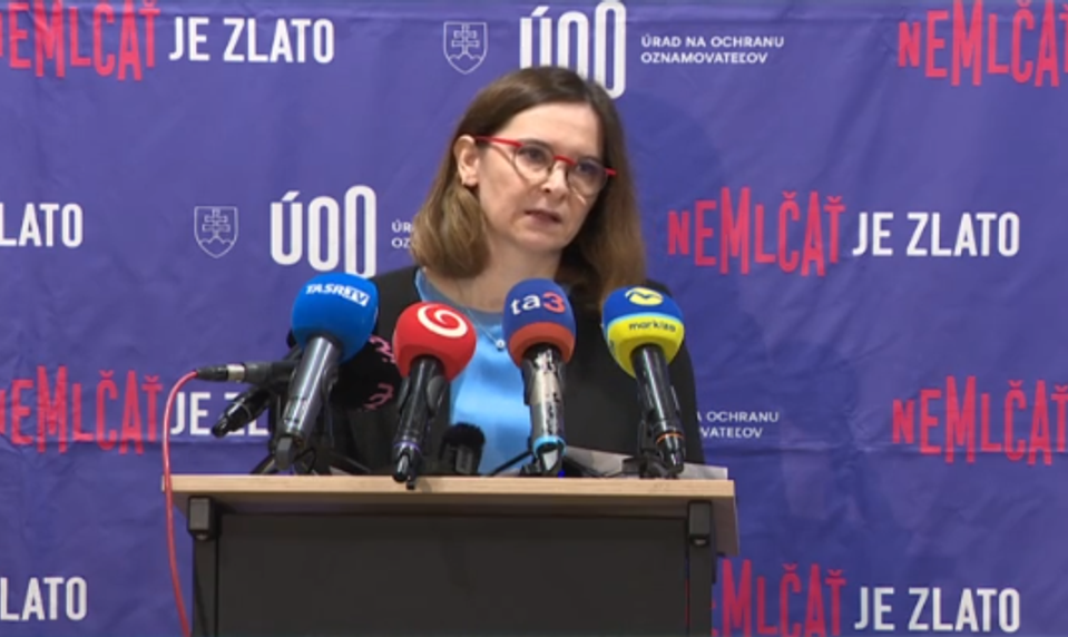 Koalícia nedovolila Dlugošovej na výbore hovoriť o zrušení Úradu na ochranu oznamovateľov