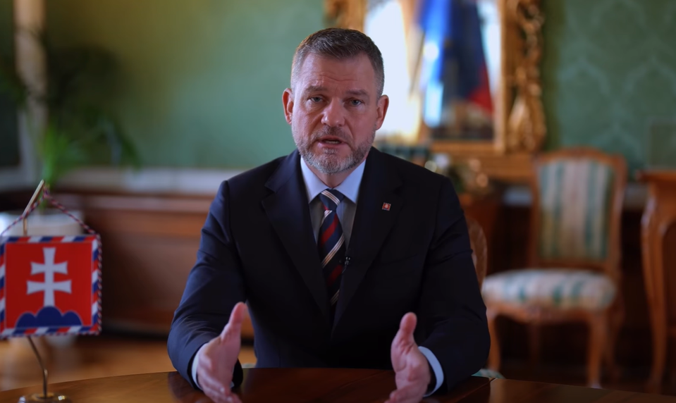 Ani prelomené veto nezabralo. Prezident odmieta podpísať zákon o ÚOO