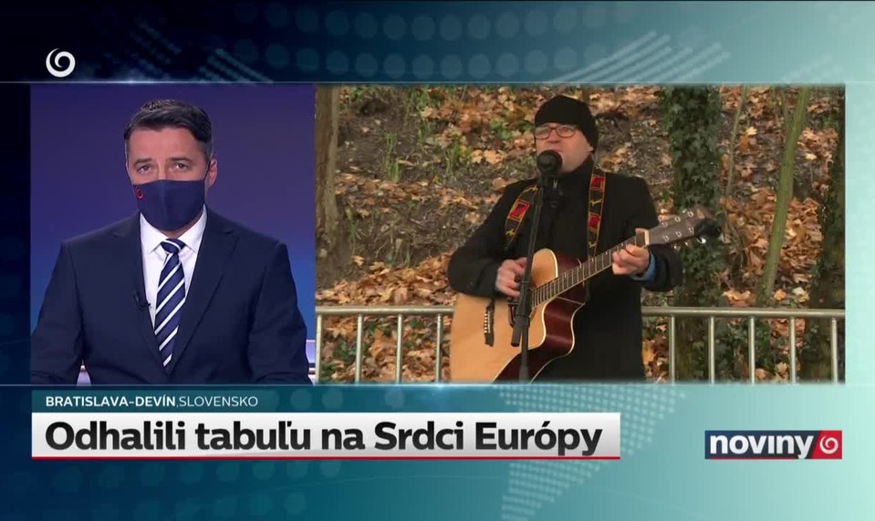Odhalili tabuľu na Srdci Európy
