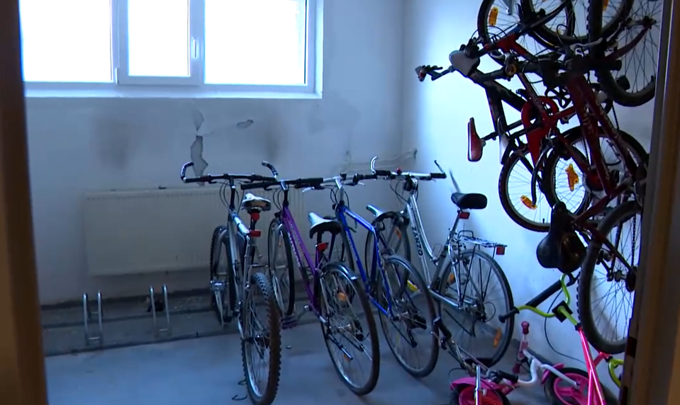 Zlodeji bicyklov úradujú vo veľkom: Miznú aj zo zamknutých pivníc panelákov