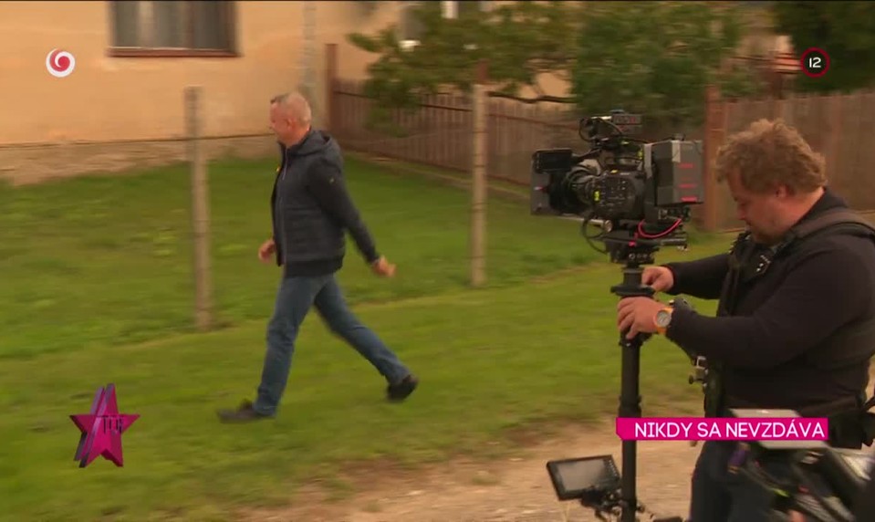 ROZBORIL NIKDY SA NEVZDÁVA