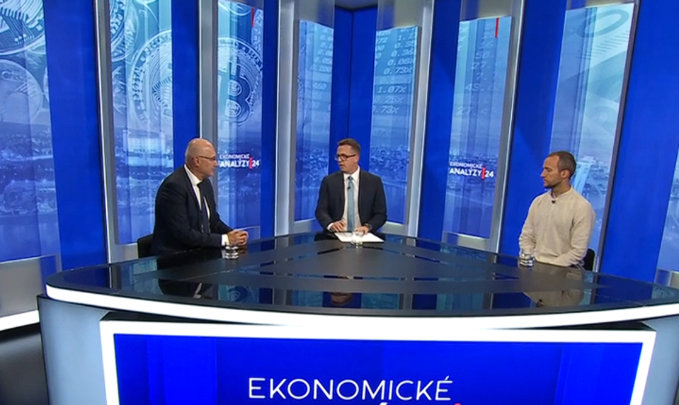 Predvolebné opravy ciest nestačia. Odborníci volajú po dlhodobom plánovaní projektov