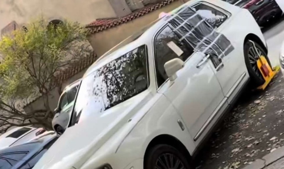 Šokujúce vysvetlenie "rozbitého" okna a papuče na Rolls Royce! TAKTO to bolo, tvrdí Mareš!