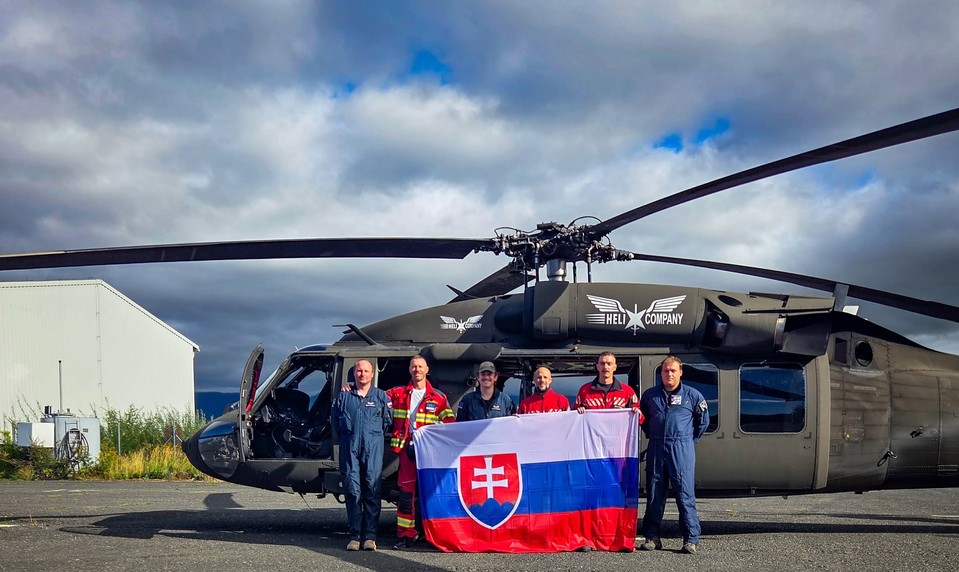 Slovensko vyslalo do Srbska vrtuľník na pomoc s lesnými požiarmi