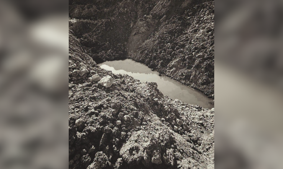 Kúpanie v bagrovisku sa stalo osudným maloletému chlapcovi. Spod hladiny sa už nevynoril