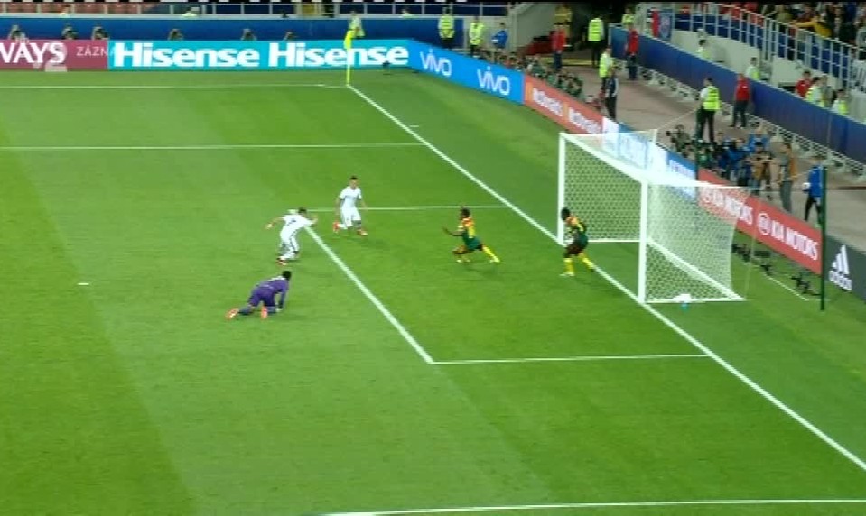 Koniec "božích rúk" a gólov z ofsajdu. Nastupujú videorozhodcovia