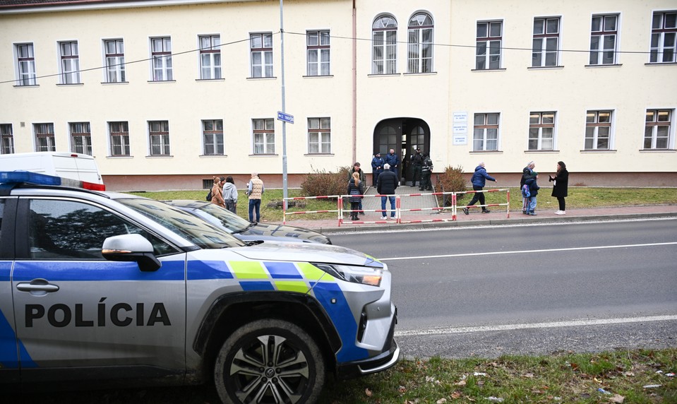 Žiak z Nového Mesta nad Váhom mal strieľať aj aj o deň skôr, polícia začala trestné stíhanie