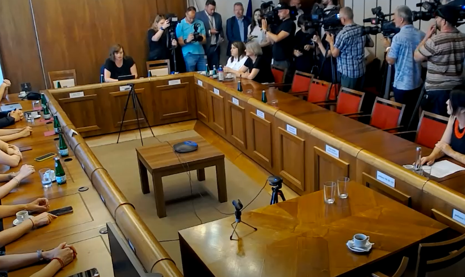 Koalícia neprišla na výbor k vražde učiteľky v Gelnici. Plaváková kritizuje prázdne lavice