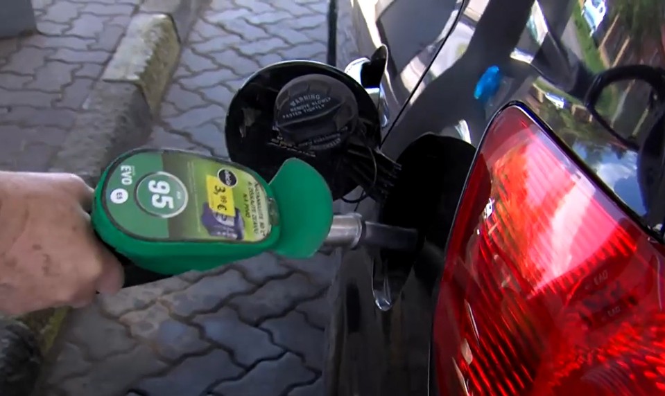 Česko rokuje so Slovenskom o dodávkach palív zo Slovnaftu, rieši možné výpadky z Nemecka