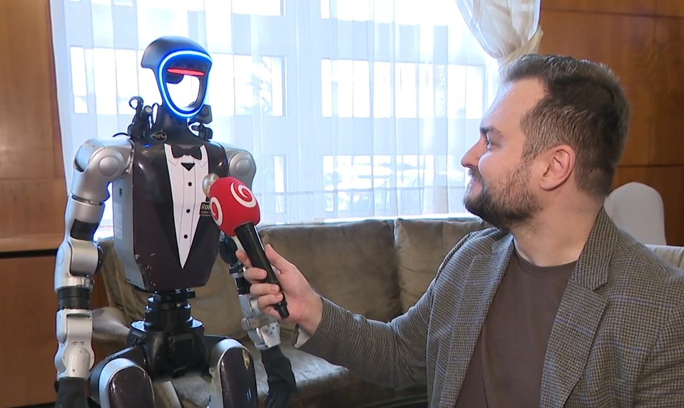 Robot, ktorý vás privíta: V Bratislave testujú humanoidného hotelového asistenta