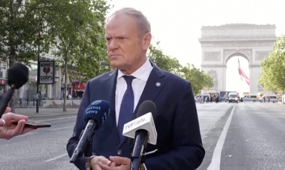 Tusk nevidí šancu na prímerie. Rusko podľa neho bude vojnu predlžovať minimálne do zimy