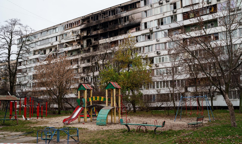 1371. deň na Ukrajine: Po ruských útokoch na Kyjev zostalo sedem mŕtvych a desiatky zranených