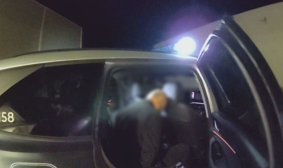 Zlodeji áut skončili vo väzení: jedného chytili s drogami, druhý havarova