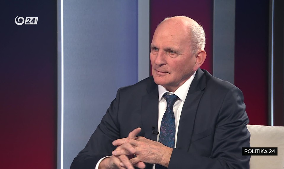 Politika 24: Mikloško o tom, kedy by odišiel z KDH