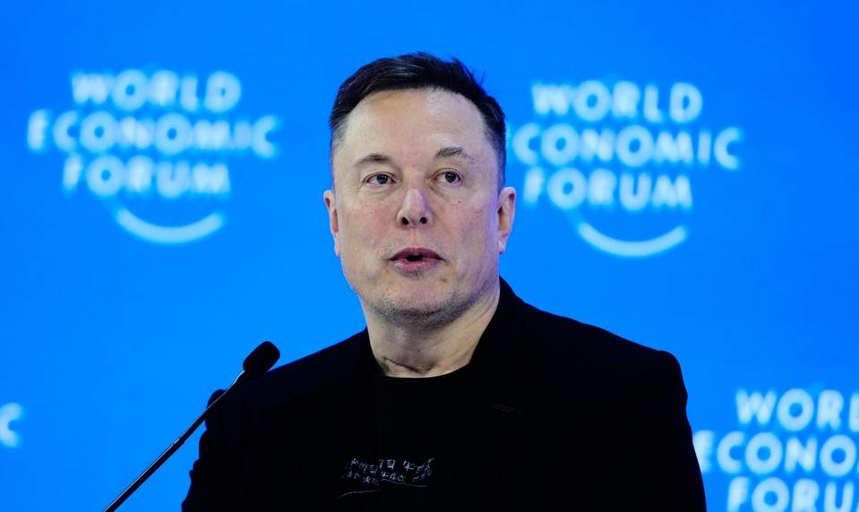 Musk obmedzil Starlink pre ruské drony, Rusi reagujú hrozbou jadrovej bomby