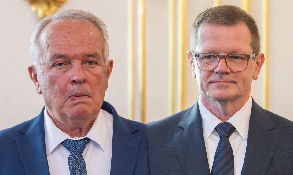 Prezident vymenoval nových veľvyslancov. Medzi nimi aj Kmeca a Radačovského