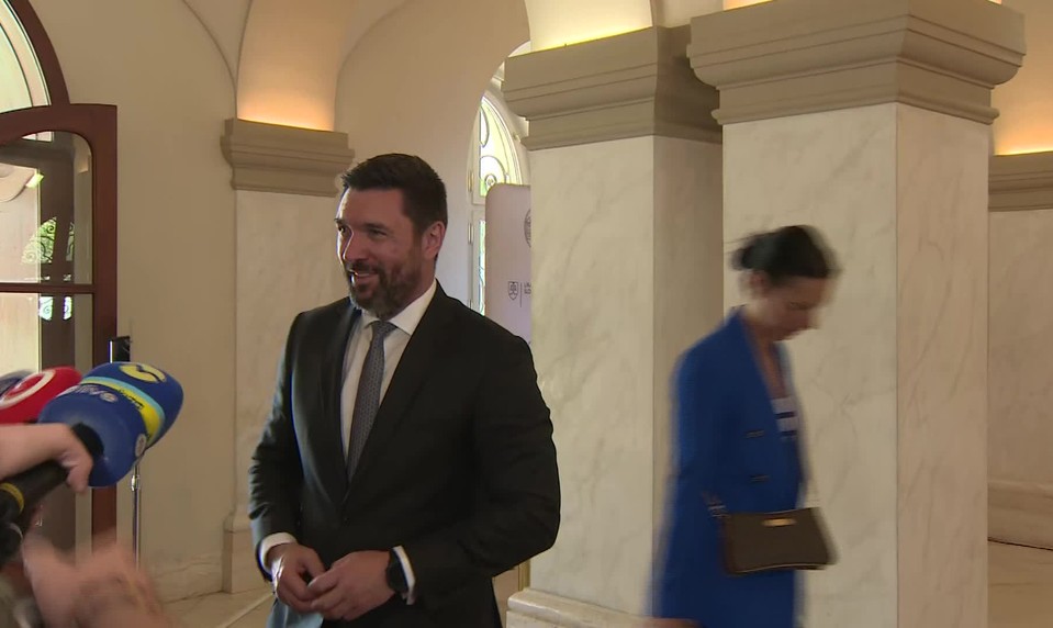 Takáč: Transakčná daň trápi podnikateľov, nie občanov. Vláda má riešiť prorastové opatrenia