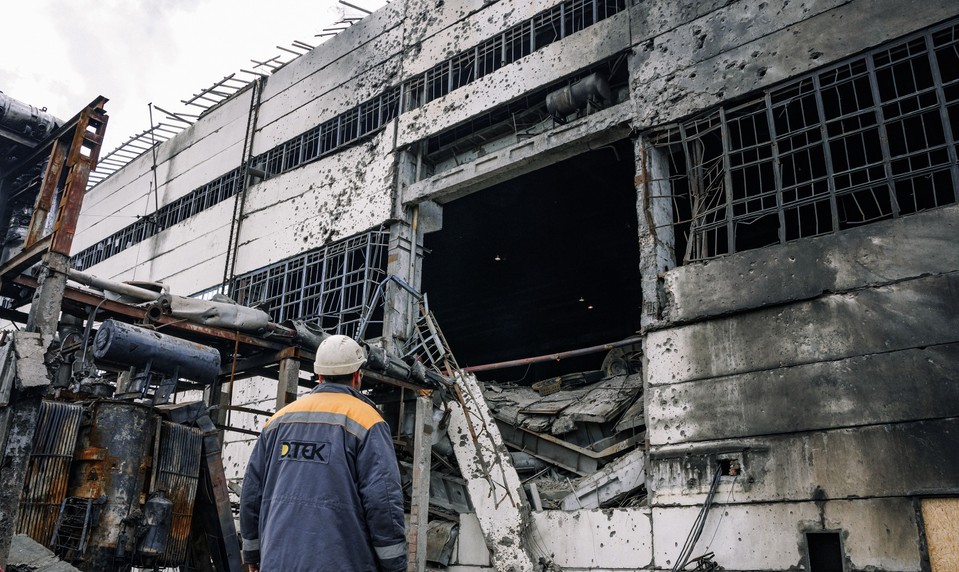 1463. deň na Ukrajine: Energetická kríza sa prehlbuje, útoky nechávajú mestá bez svetla a tepla