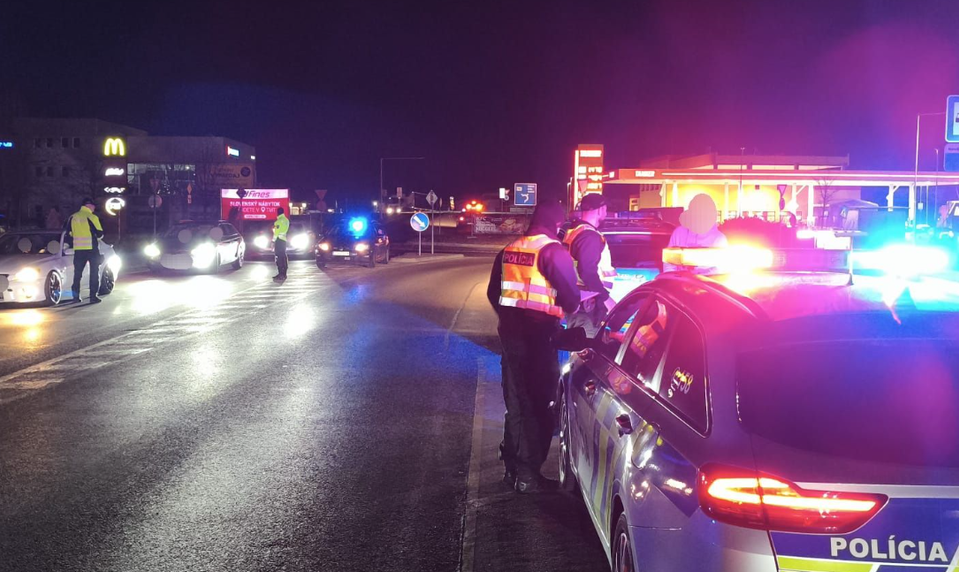 Nelegálny tuningový zraz v Trnave skončil skôr, ako sa stihol začať