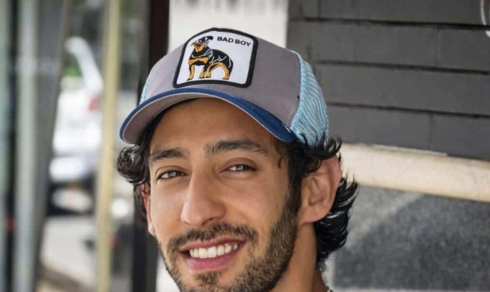 Mladý člen bahájskej komunity v Iráne čelí fingovaným popravám, mučeniu a bezprostrednému ohrozeniu života