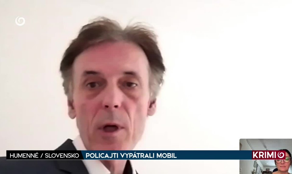 POLICAJTI VYPÁTRALI MOBIL