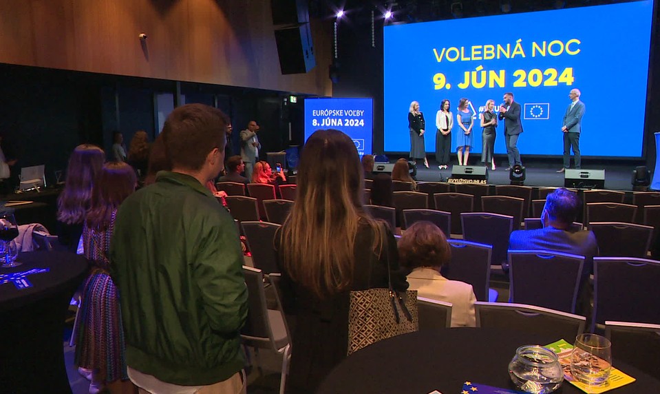 Osem mužov a sedem žien bude pôsobiť v Európskom parlamente. Aké zmeny nás čakajú?