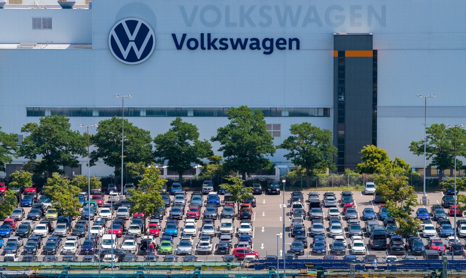 Volkswagen chce predať časť svojho biznisu. V hre je jeden z najväčších trhov sveta