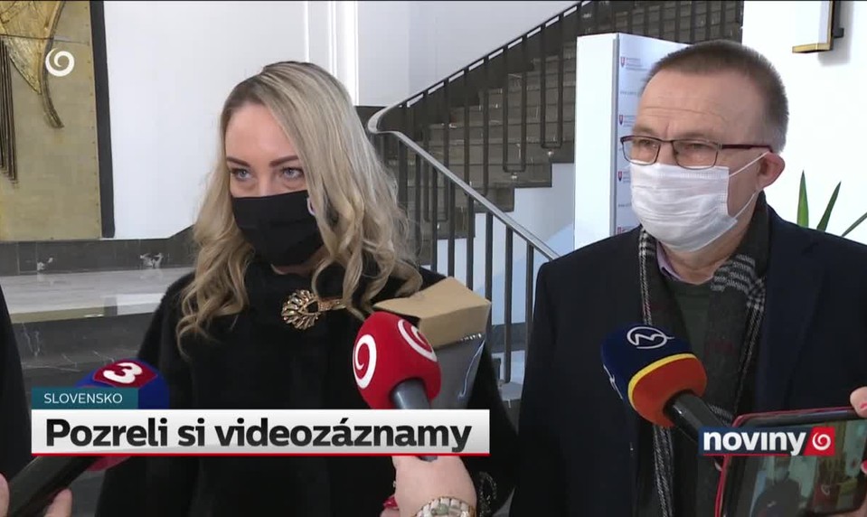 Pozreli si videozáznamy