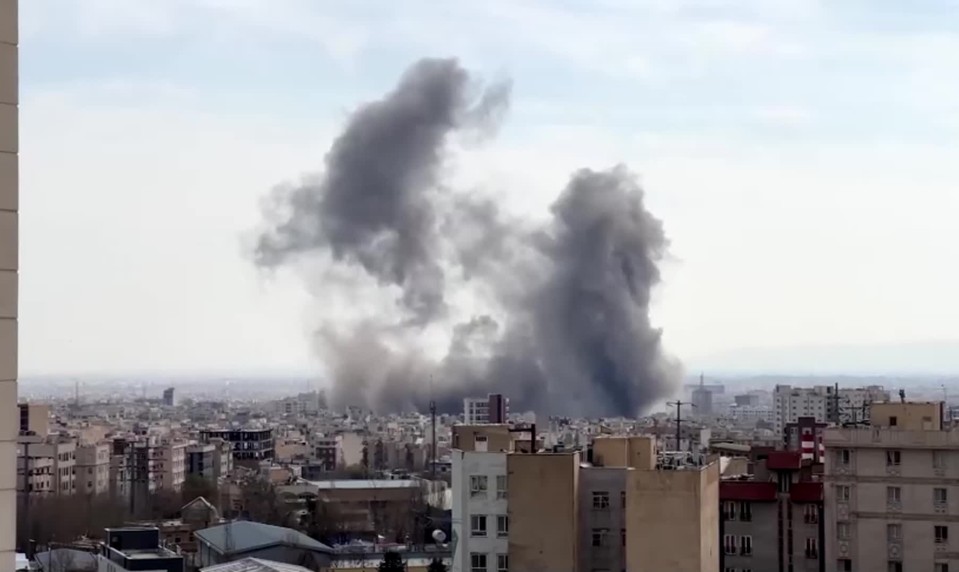 ONLINE: Masívna explózia na námestí v Teheráne. Na mieste sa konali demonštrácie