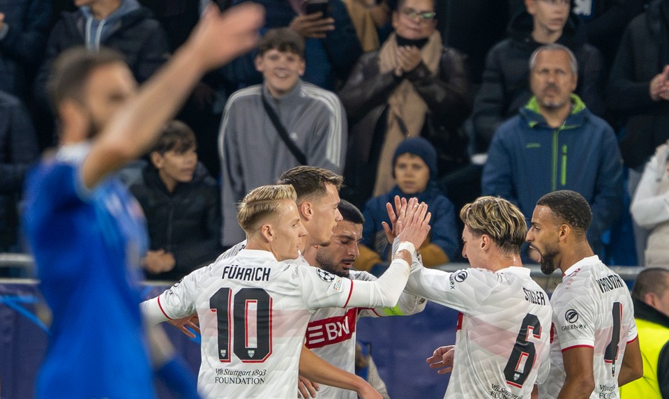 Slovan po polčase prehráva so Stuttgartom, hostia sú lepší vo všetkom