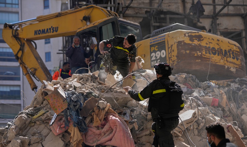 Expert: Izrael neukončí útoky v Libanone, kým nebude Hizballáh odzbrojený