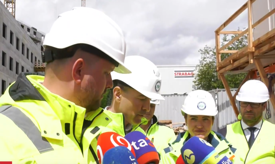 Tlačová beseda: Situácia na stavbe nemocnice