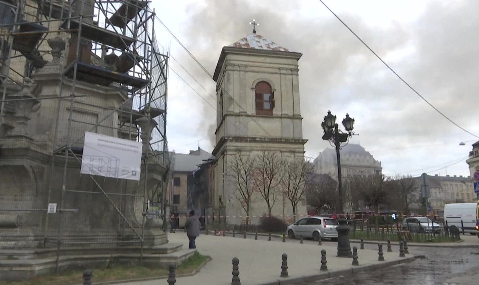 Rusko vypustilo na Ukrajinu 550 dronov, zasiahli aj kostol na zozname UNESCO